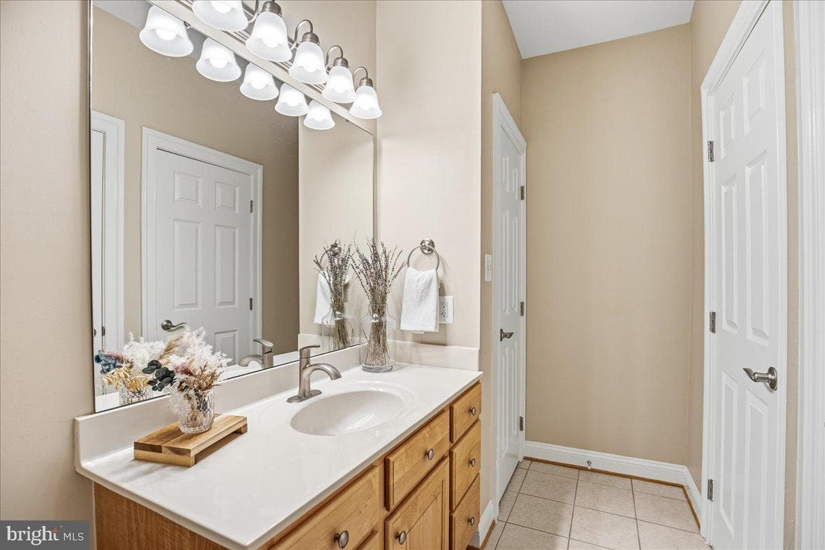 3285 Channel Court photo 96