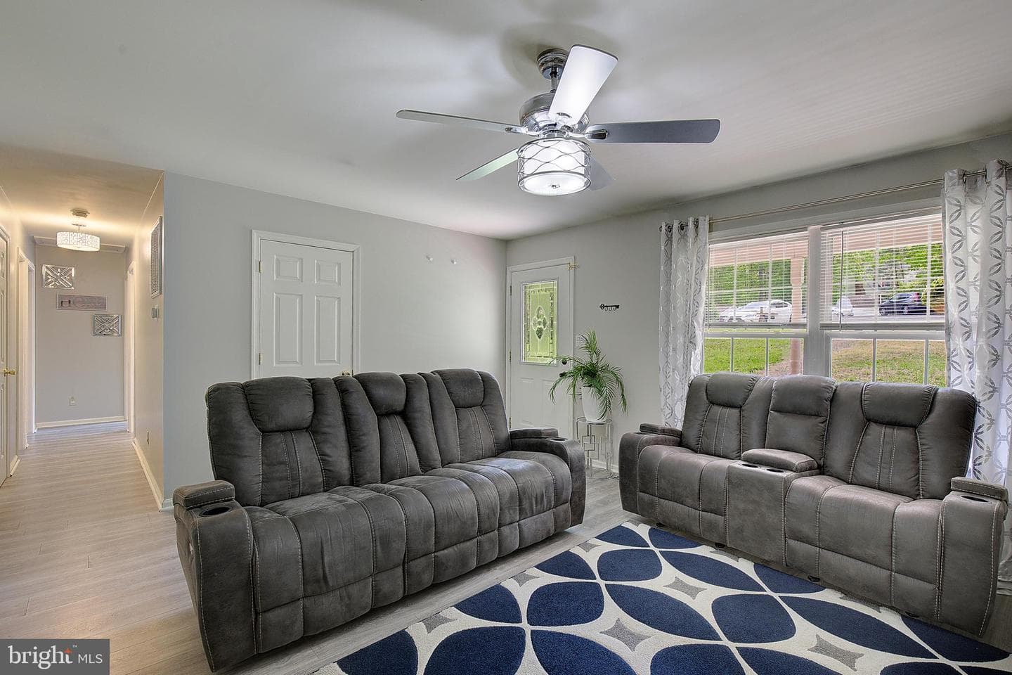 12486 Coyote Court photo 8