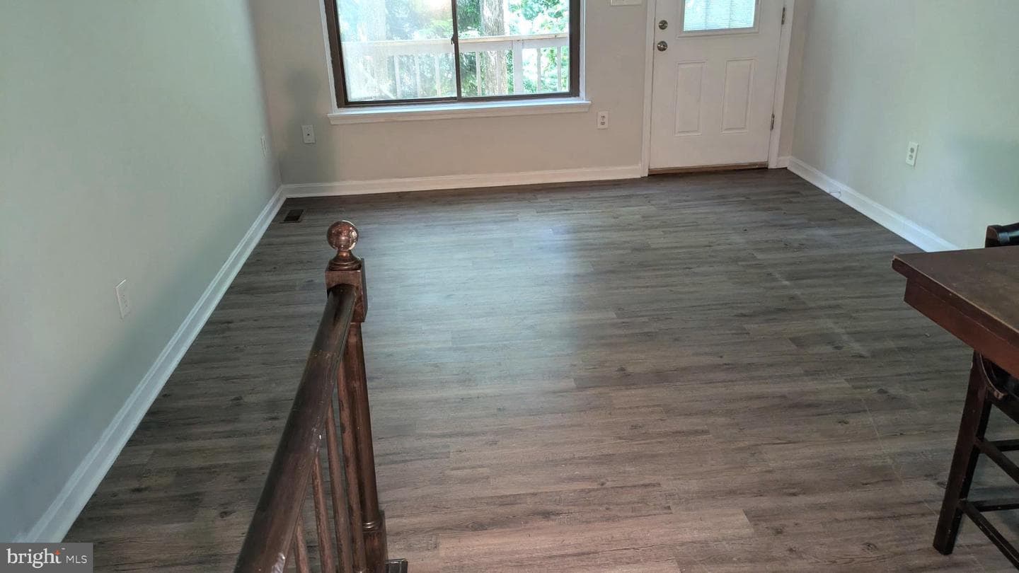 5860 Lilac Circle photo 7