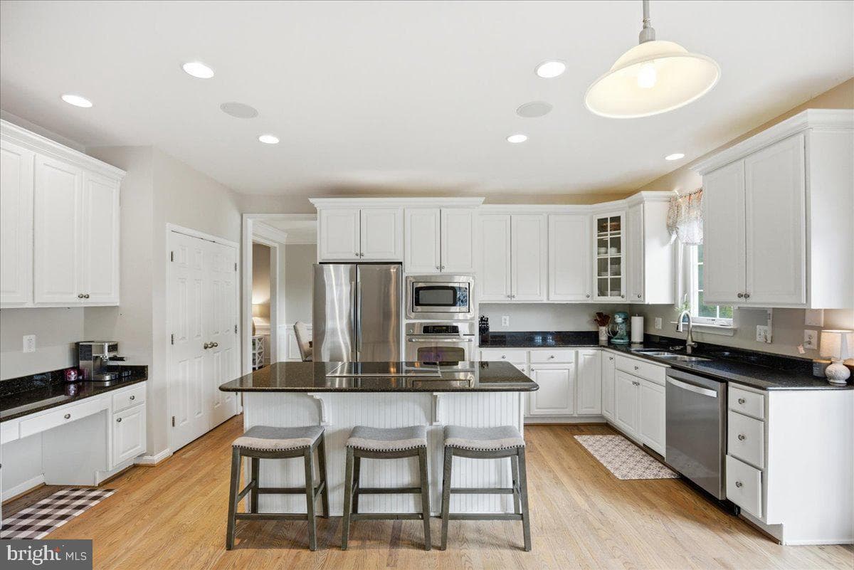 115 Thoroughbred Drive photo 14