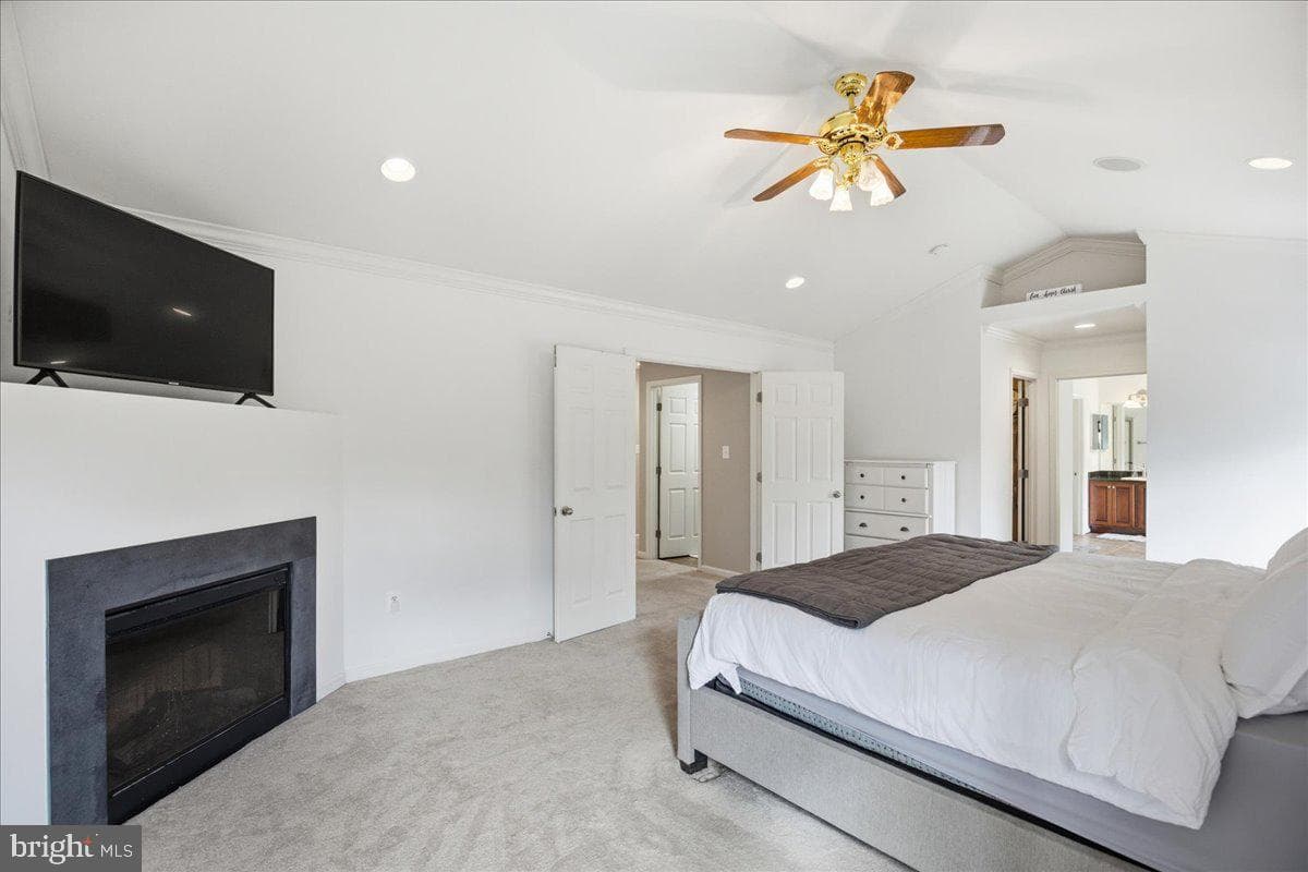 115 Thoroughbred Drive photo 26