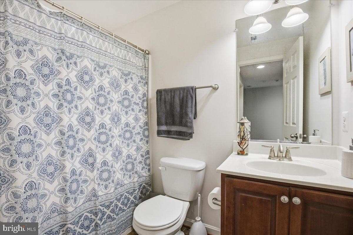 115 Thoroughbred Drive photo 43