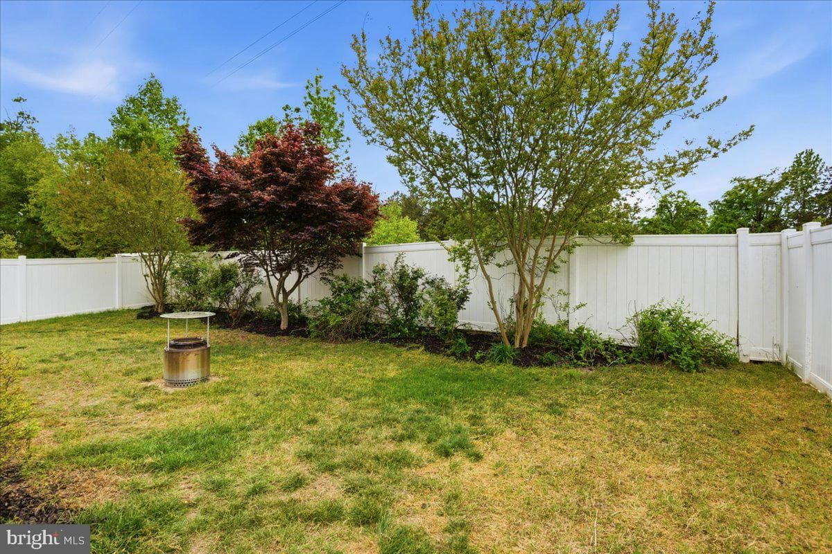 115 Thoroughbred Drive photo 46