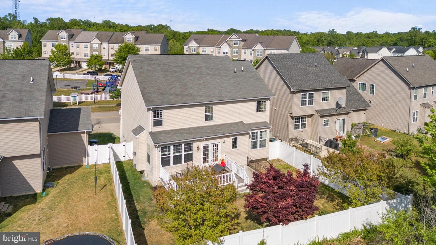 115 Thoroughbred Drive photo 47