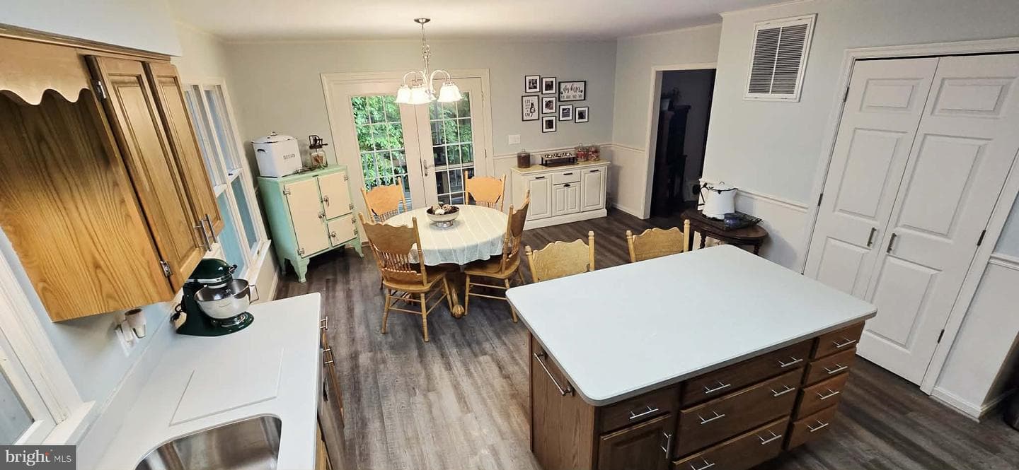 8432 Sailboat Lane photo 30