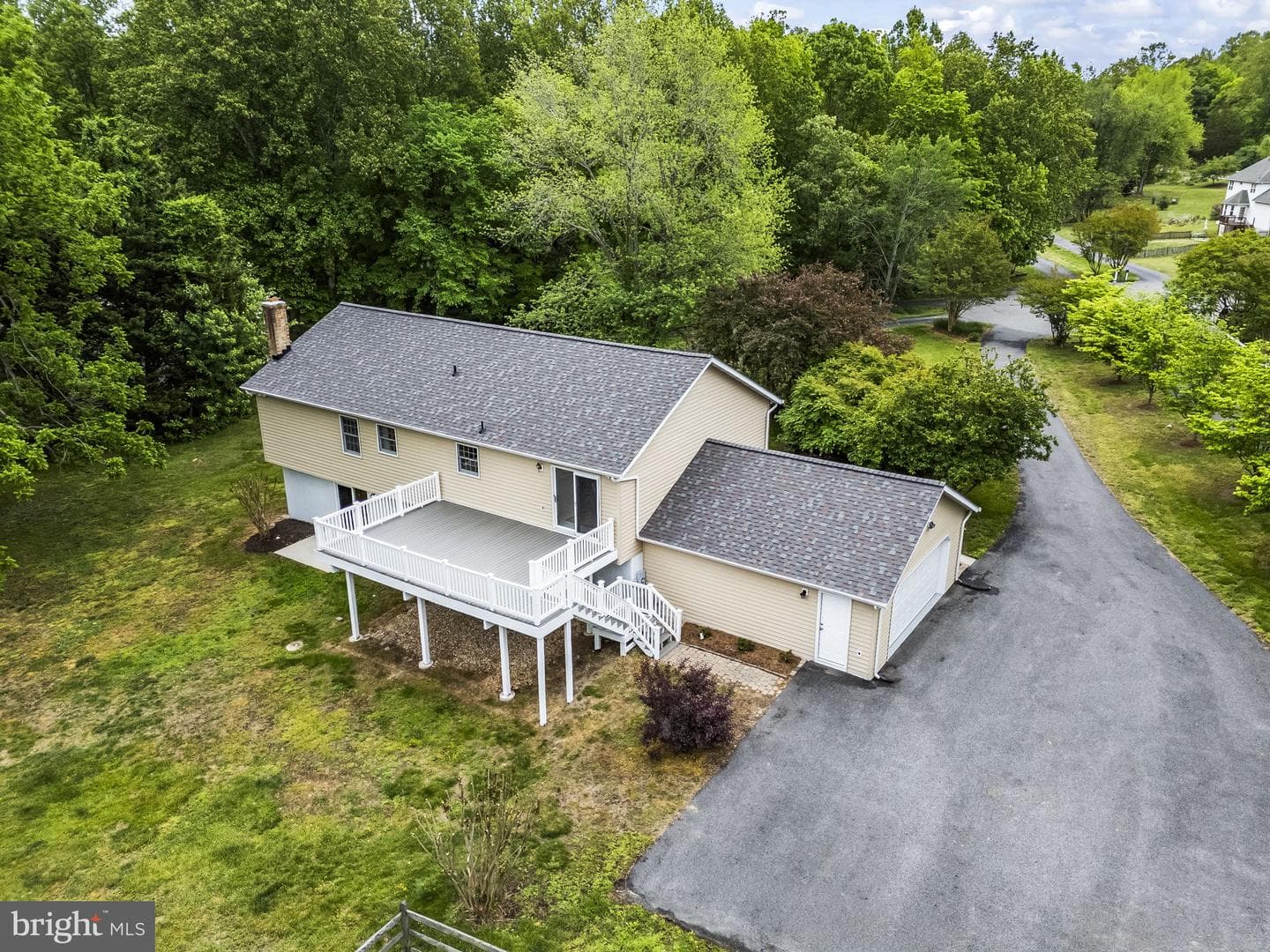 1620 Meadow Oaks Ln photo 42