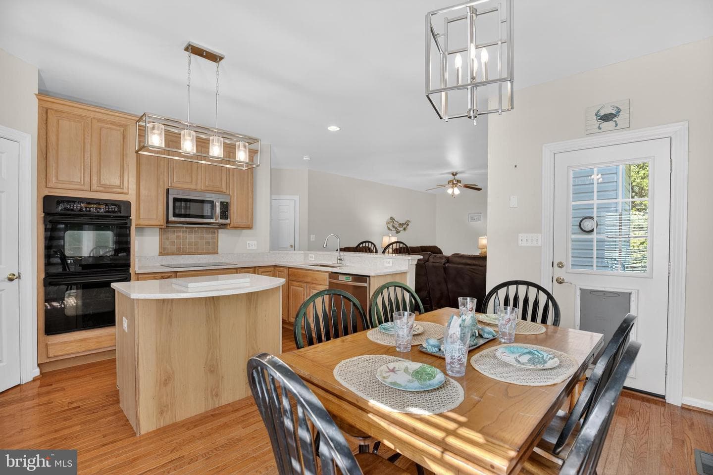 1810 Rudolph Lane photo 3