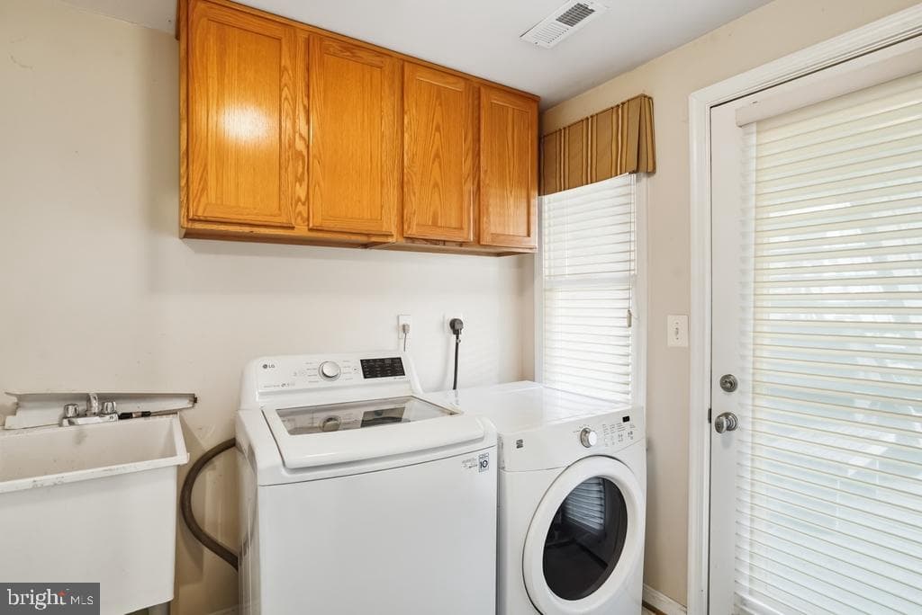 8048 Windward Key Drive photo 31