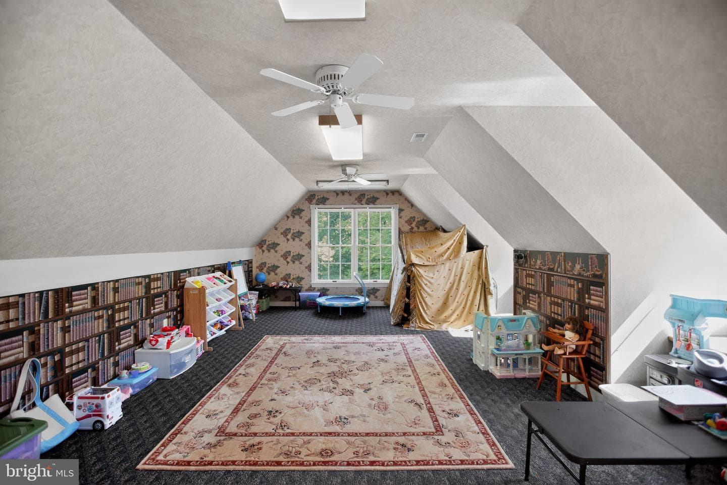 6921 Bond Street photo 38