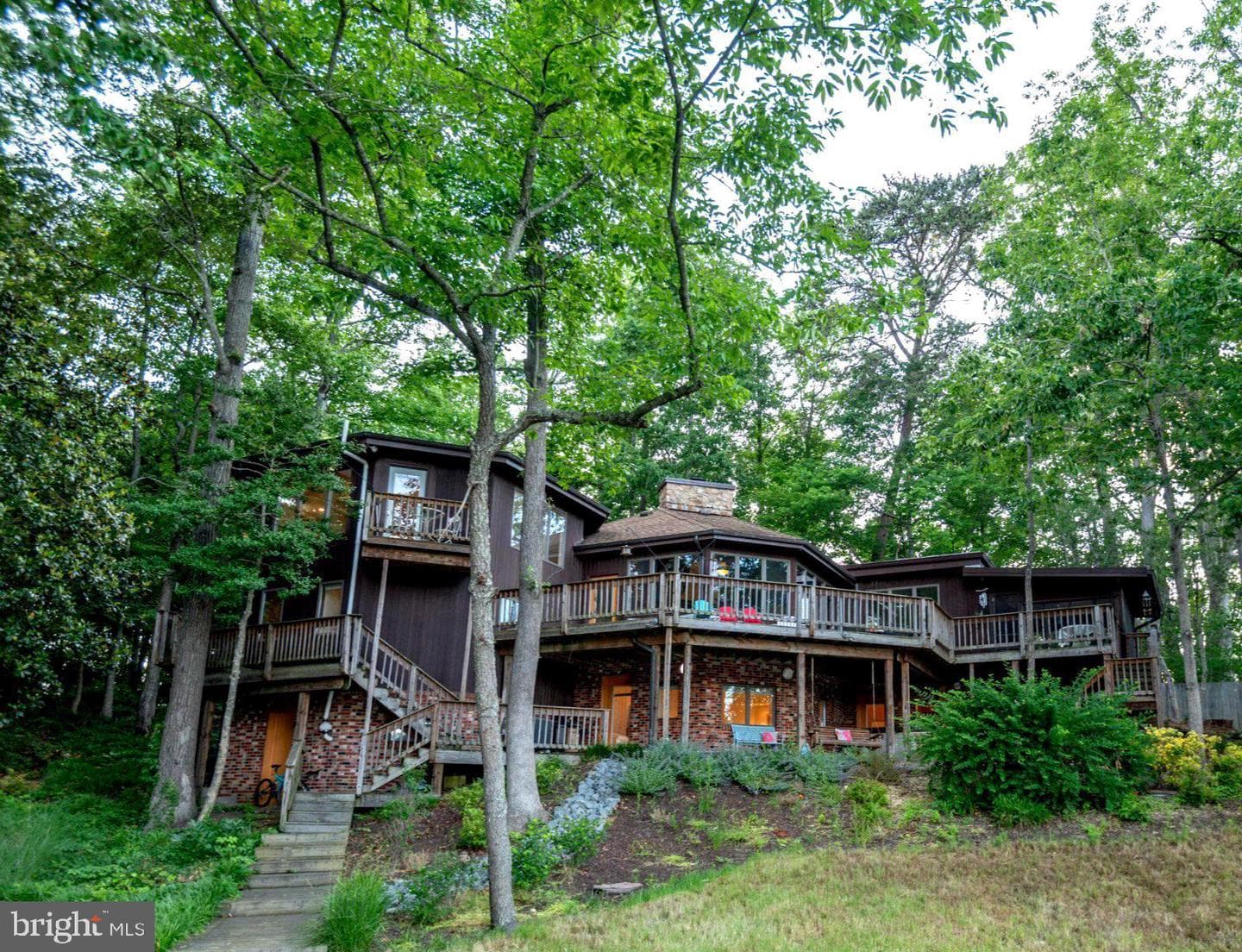 4721 Rock Creek Circle, Saint Leonard