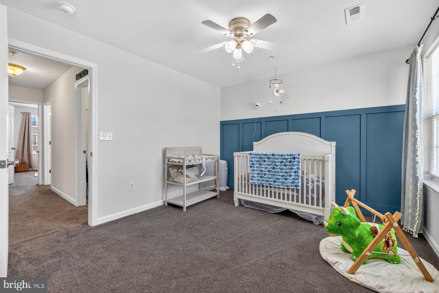 121 Polo Way photo 23