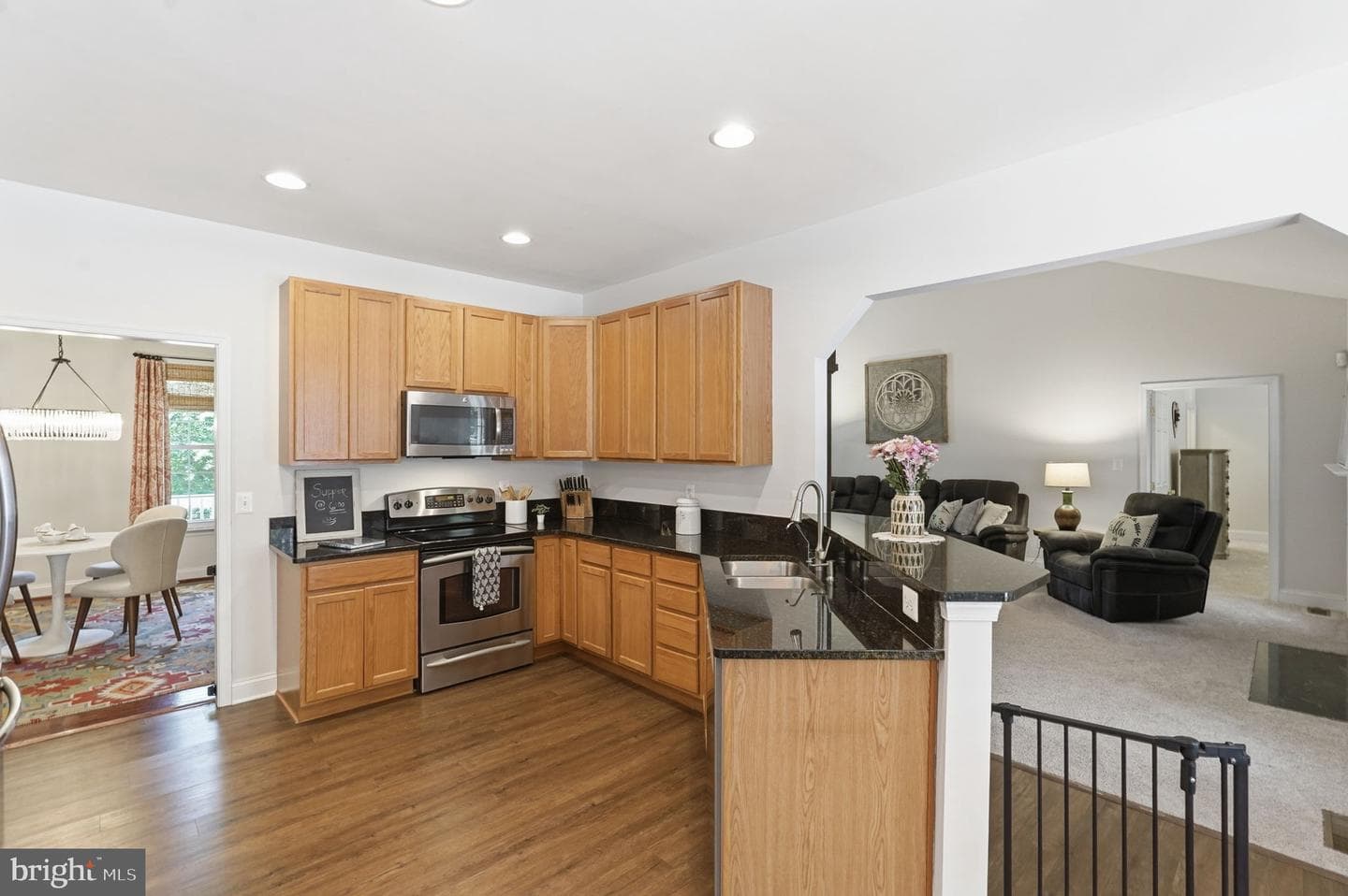925 Carson Road photo 4