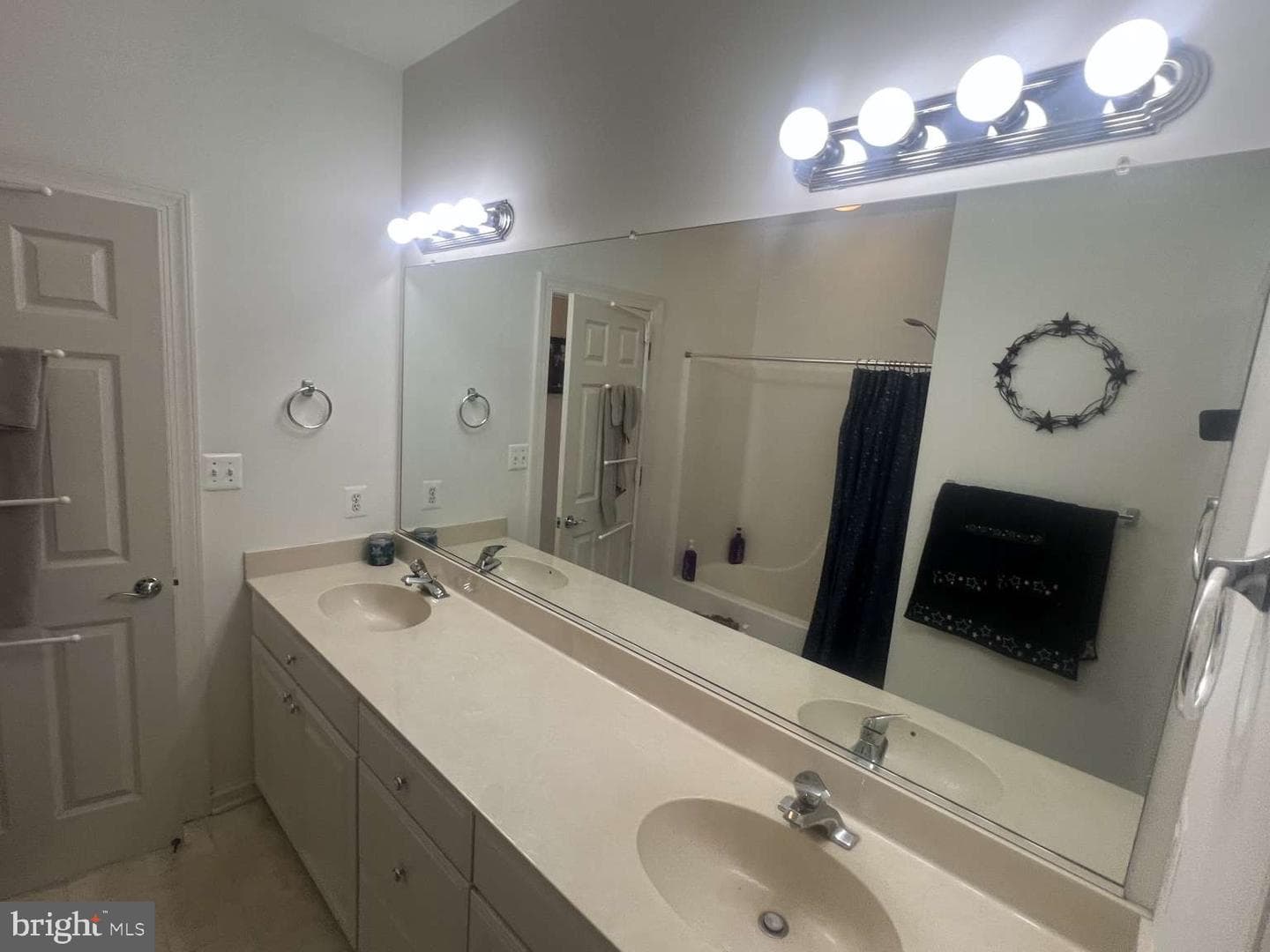 3005 Blackberry Lane photo 11