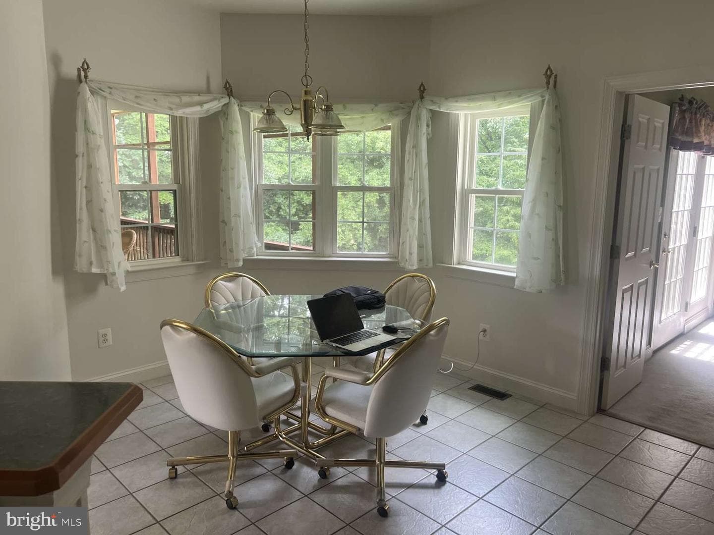 3005 Blackberry Lane photo 12