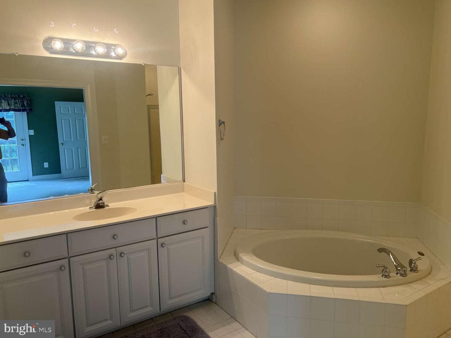 3005 Blackberry Lane photo 20