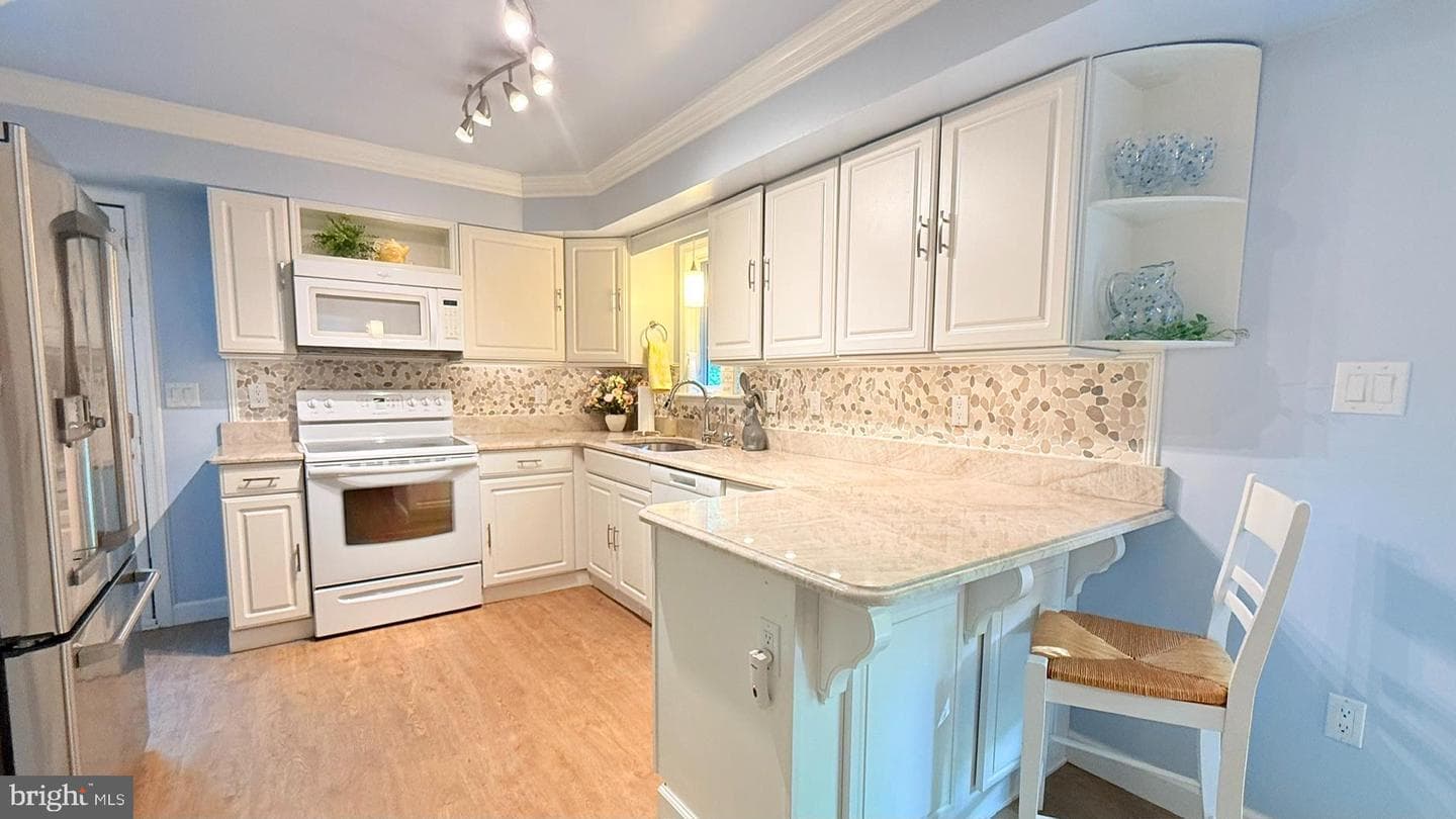 12541 Adobe Circle photo 3