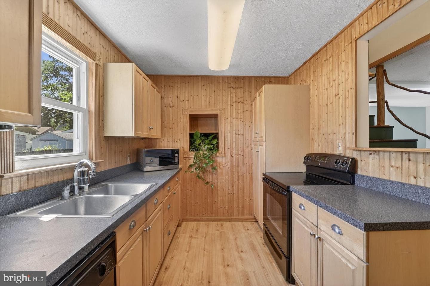 3907 3rd Street photo 17