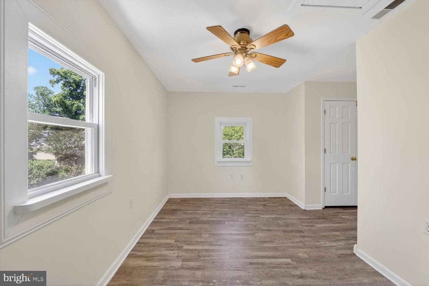 3907 3rd Street photo 37