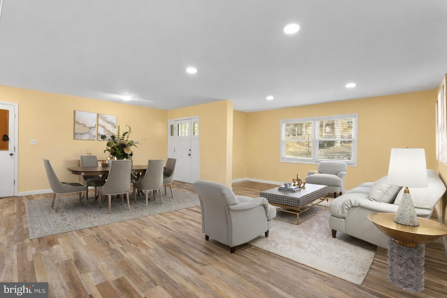 278 Valerie Lane photo 4