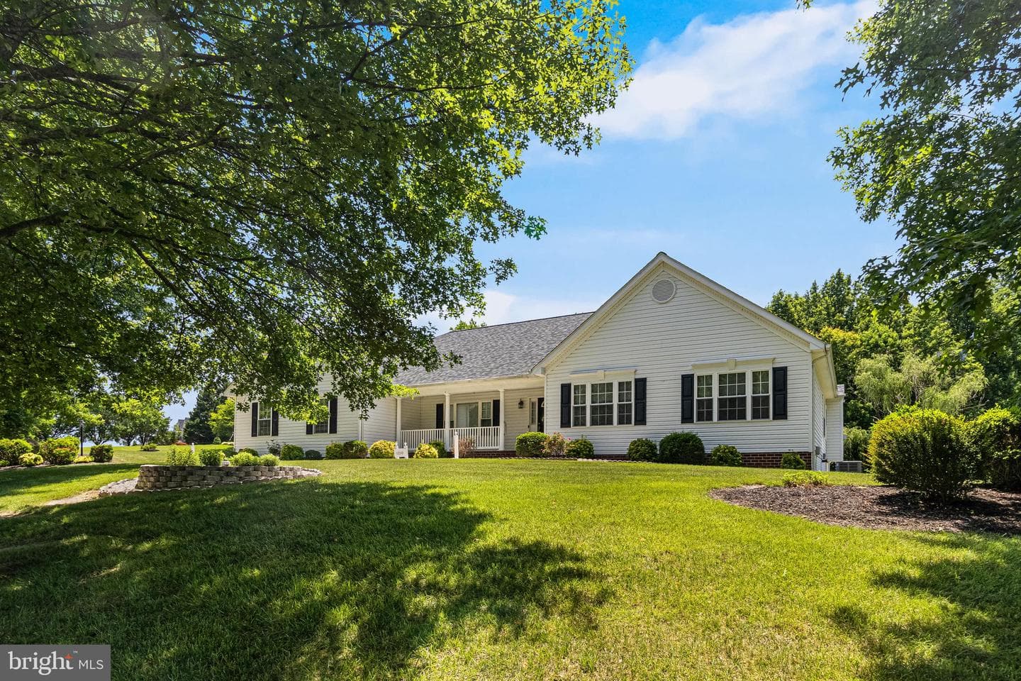 12310 Longleaf Lane, Dunkirk