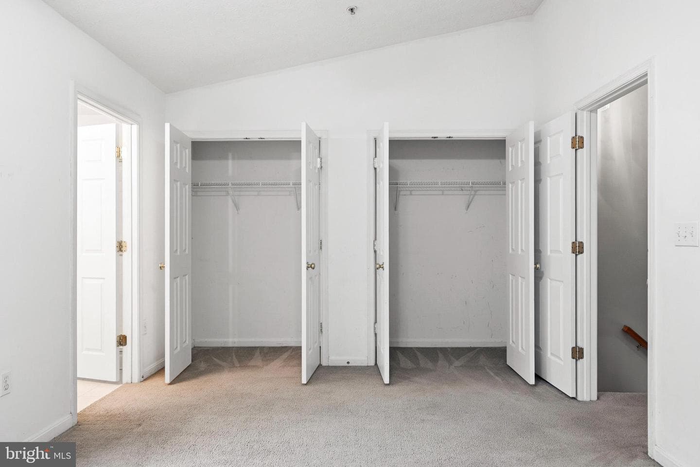 3332 Silverton Lane photo 23