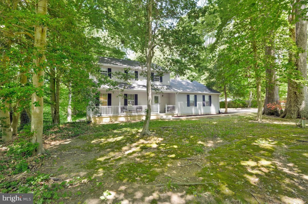 3411 Holland Cliffs Road