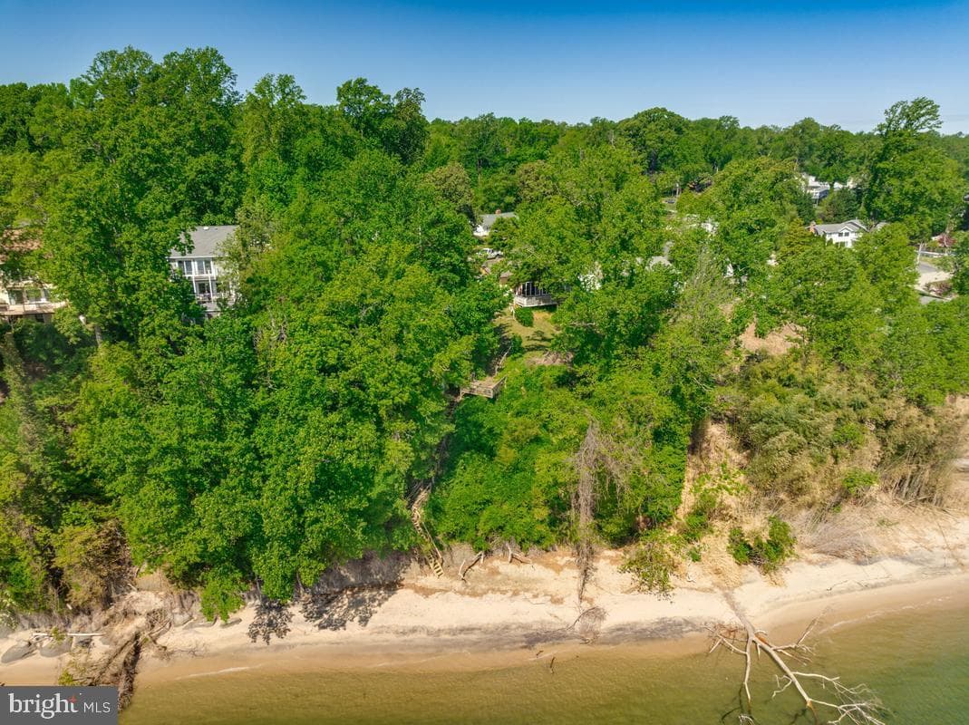 3713 & 3711 Bayview Drive photo 20