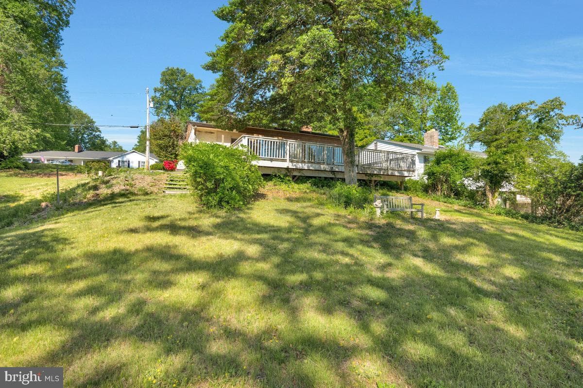 3713 & 3711 Bayview Drive photo 30