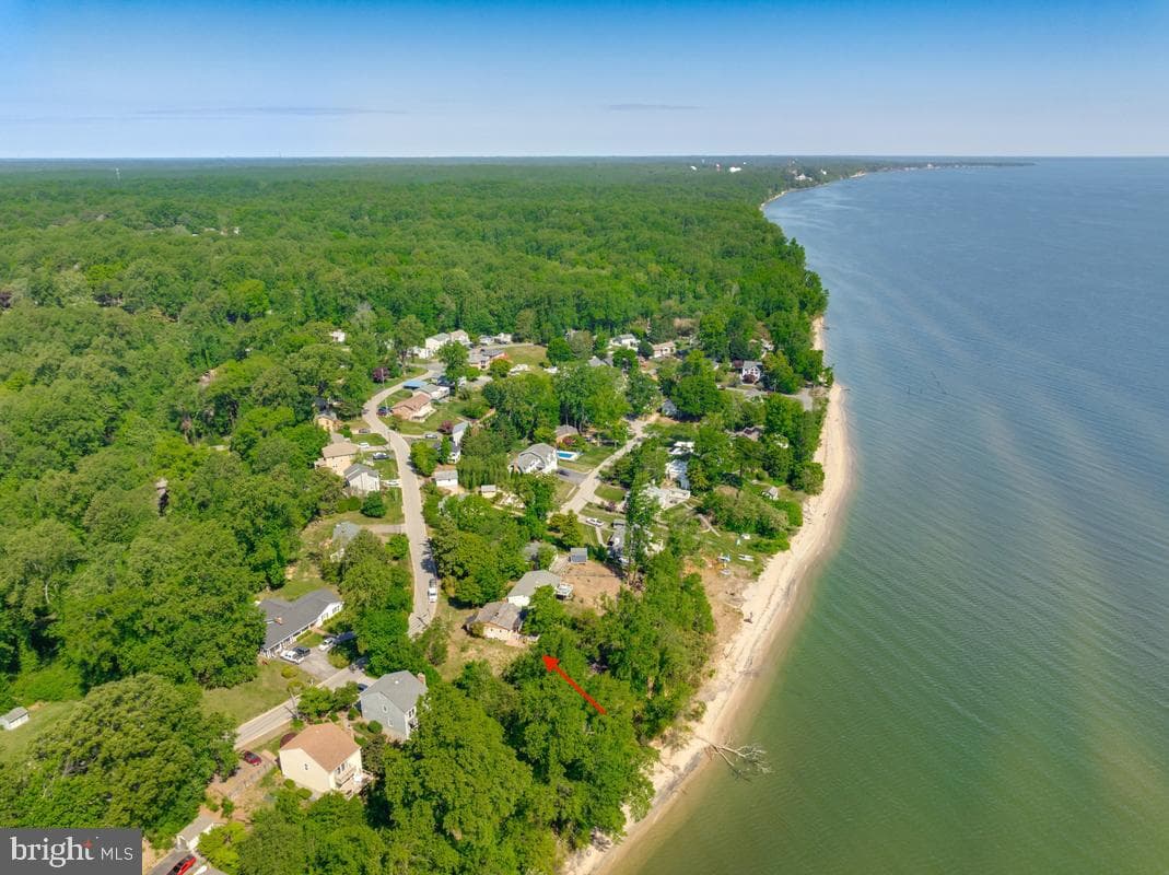 3713 & 3711 Bayview Drive photo 6
