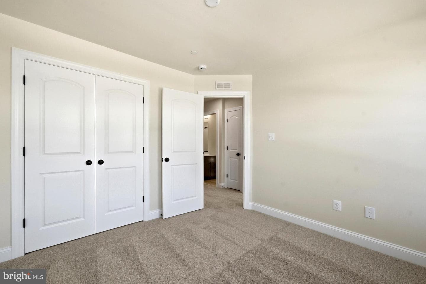 108 Potomac Court photo 33