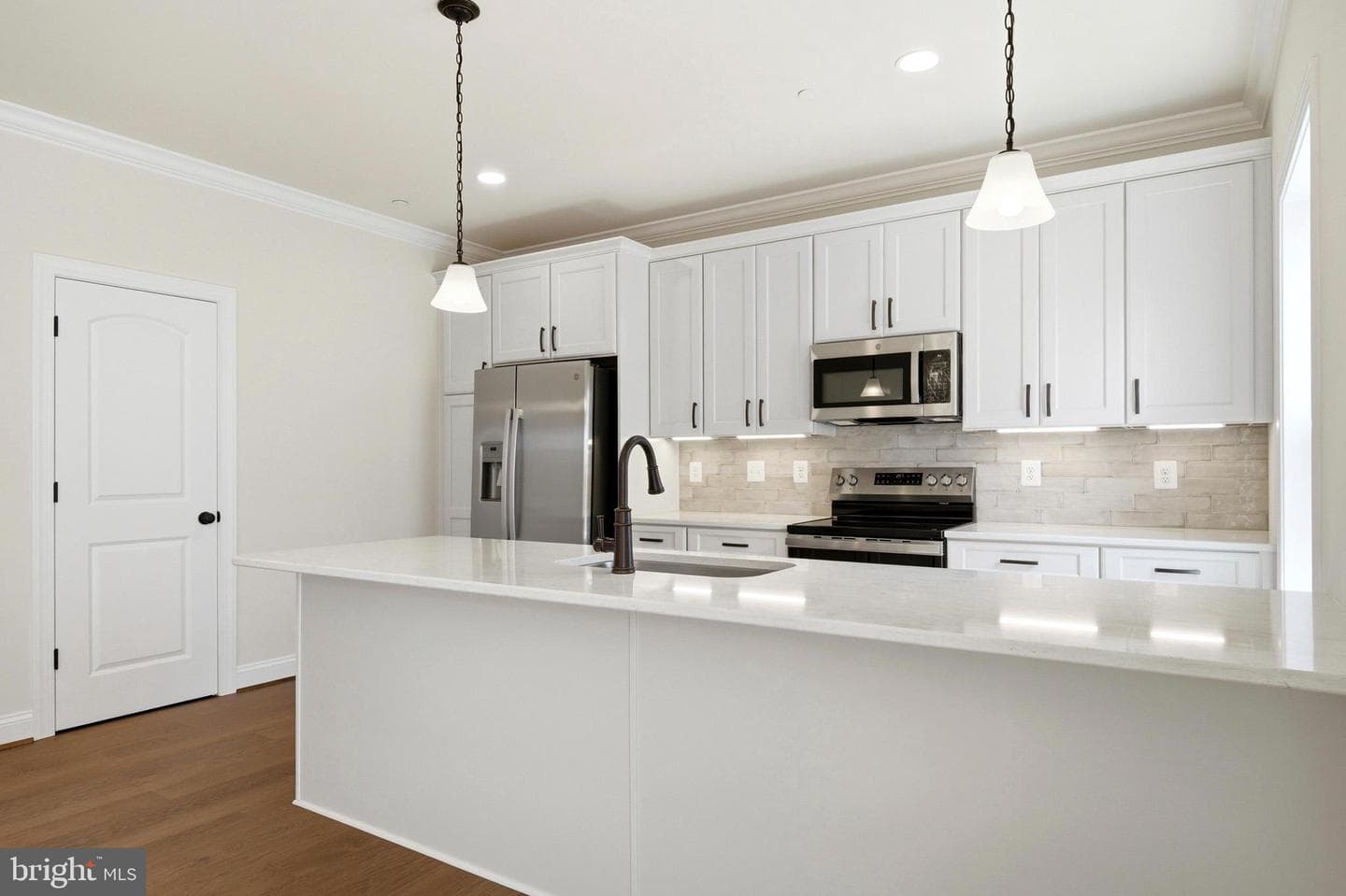 108 Potomac Court photo 9