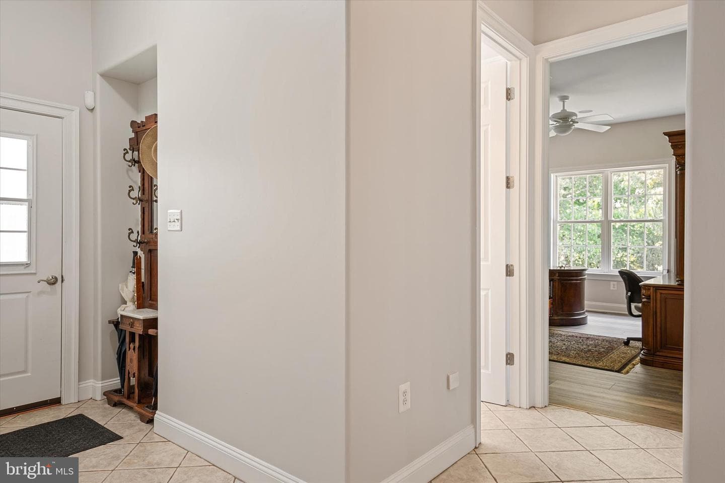 3740 Larkview Court photo 32
