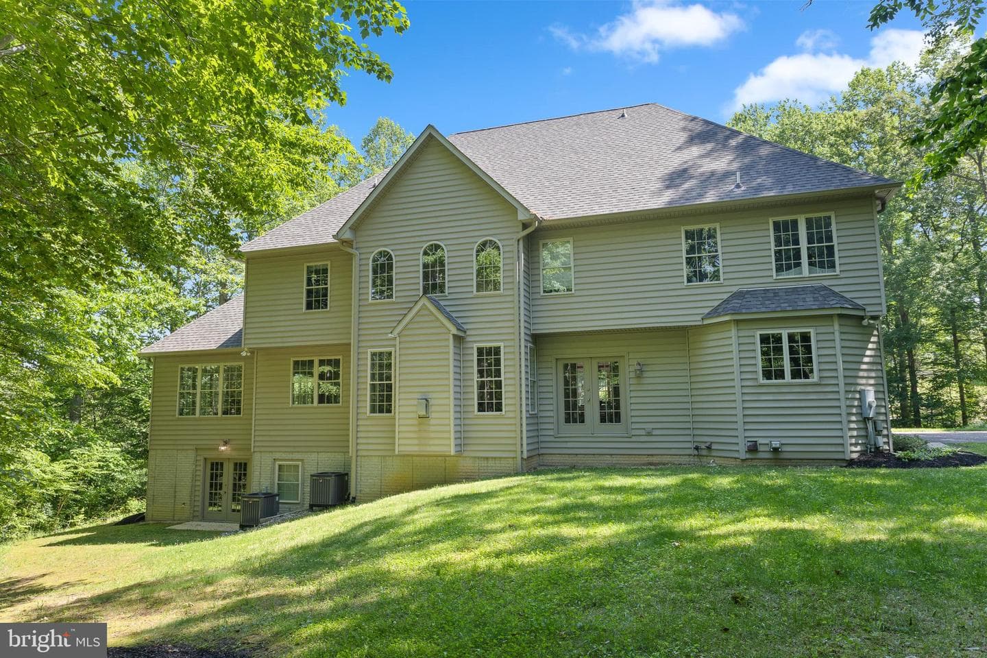 9350 Baker Street photo 3