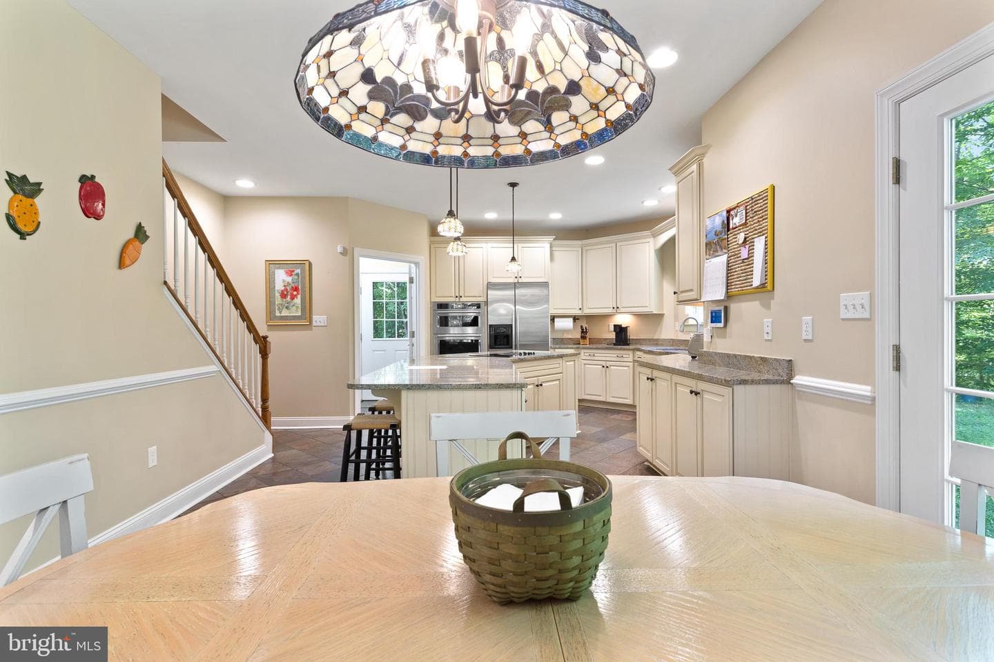9350 Baker Street photo 87
