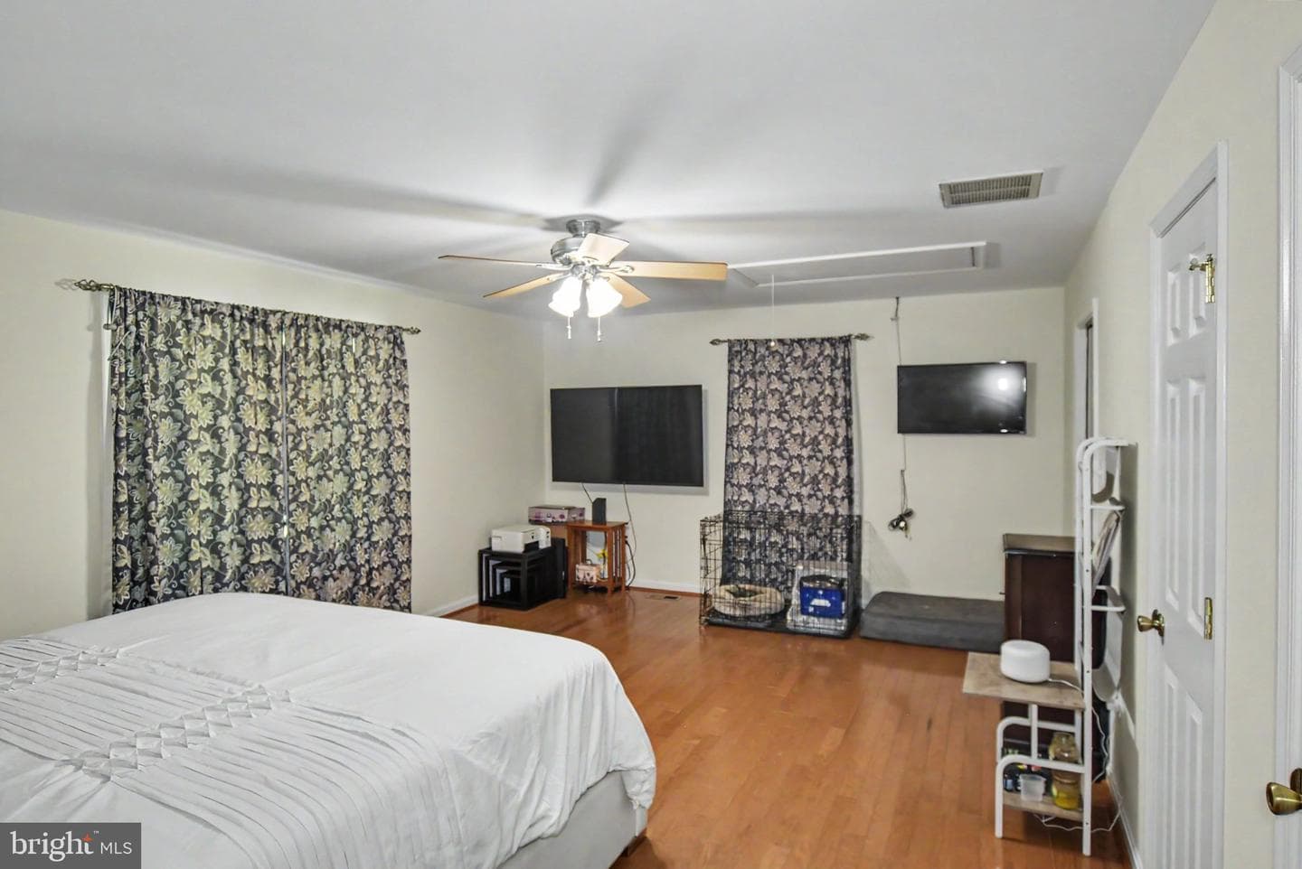 7090 Penny Lane photo 7
