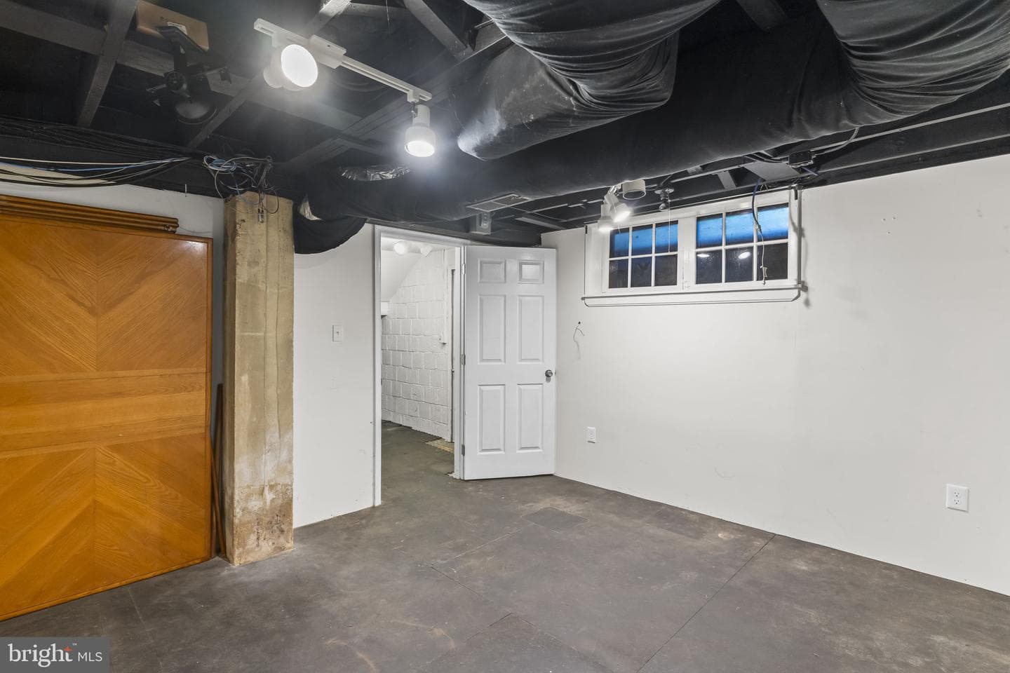 2342 Acacia Road photo 25