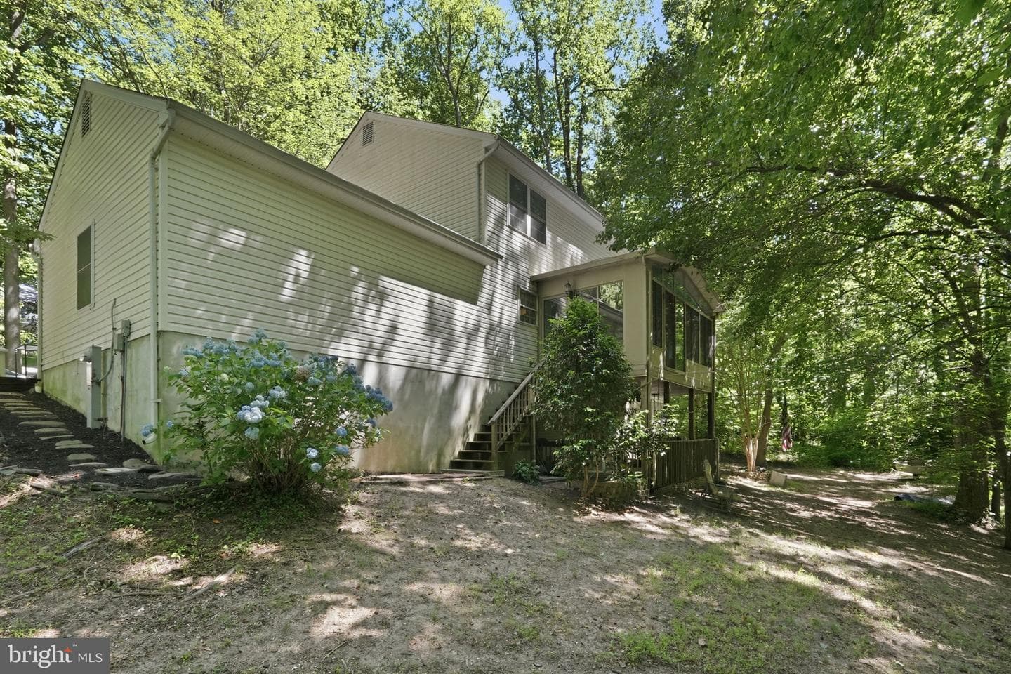 4010 Beach Drive photo 26