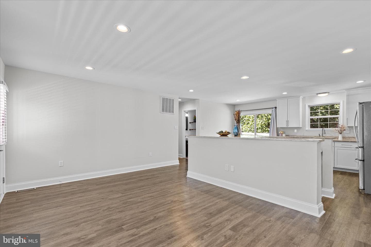 12525 Adobe Circle photo 7