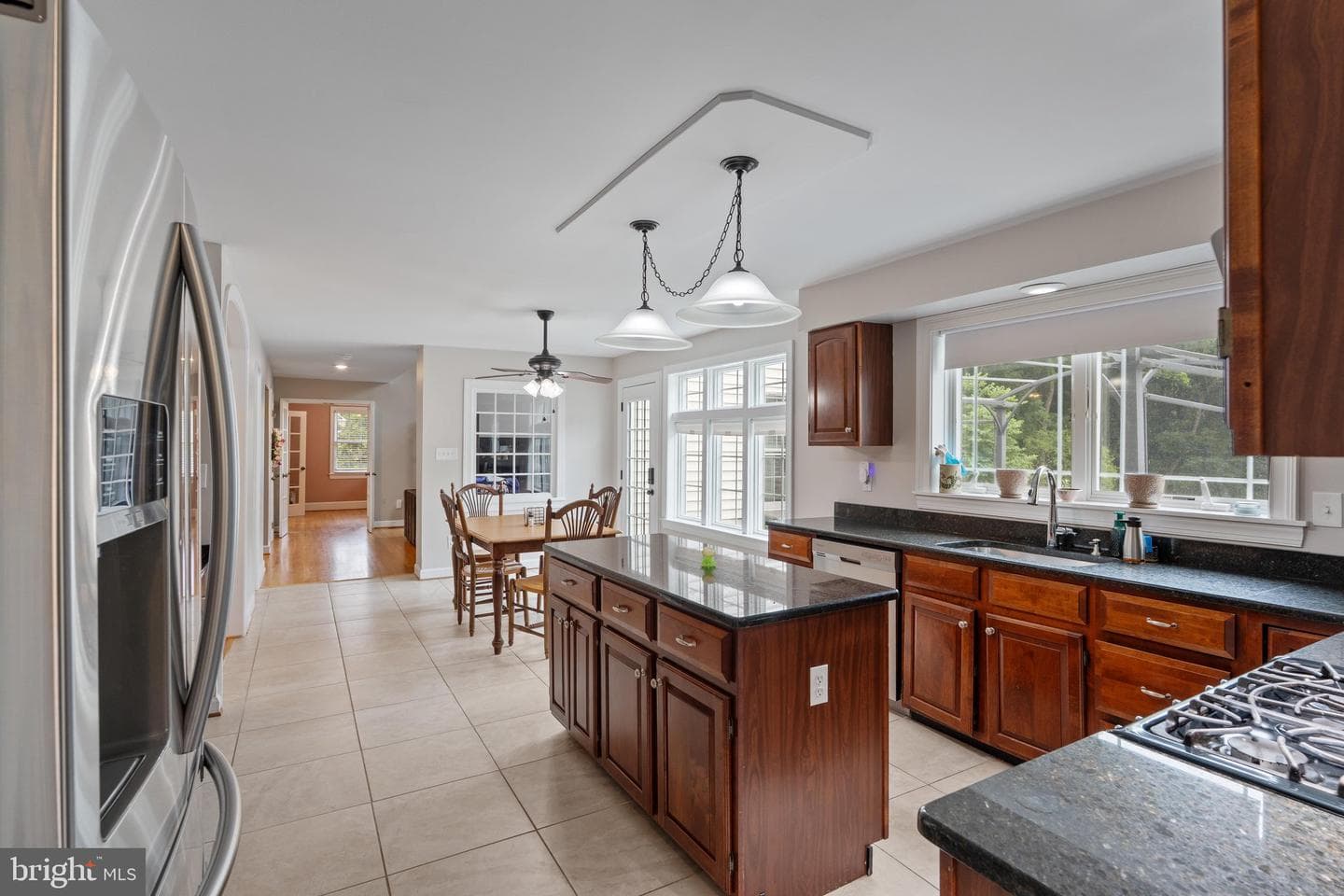 1110 Somerset Lane photo 6