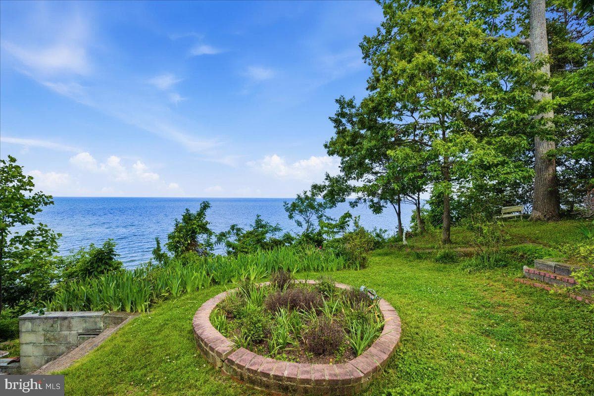 2311 Acacia Road photo 12