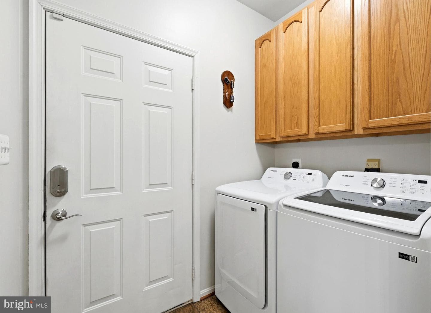 548 Windmill Drive photo 26