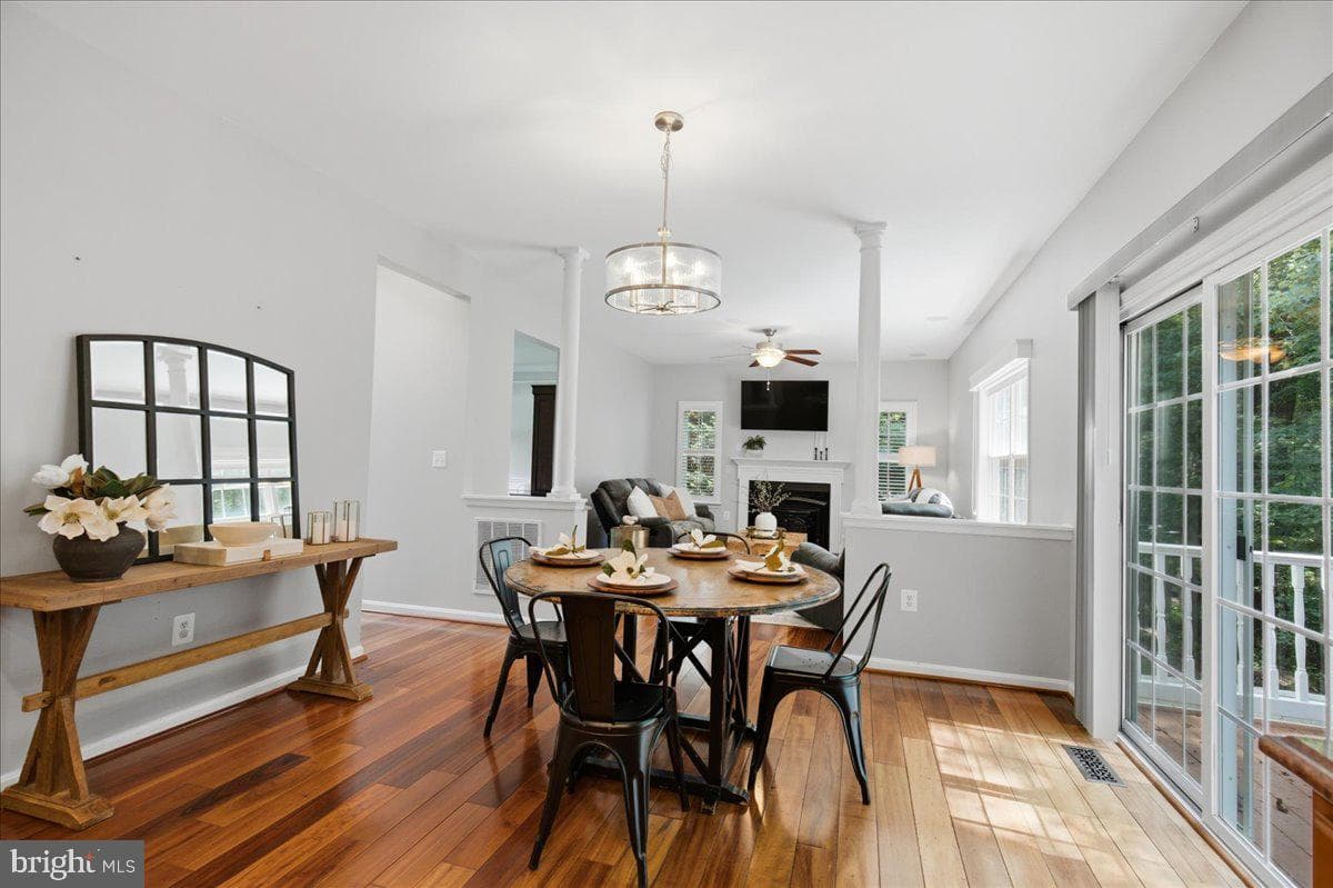2424 Springbrook Court photo 30