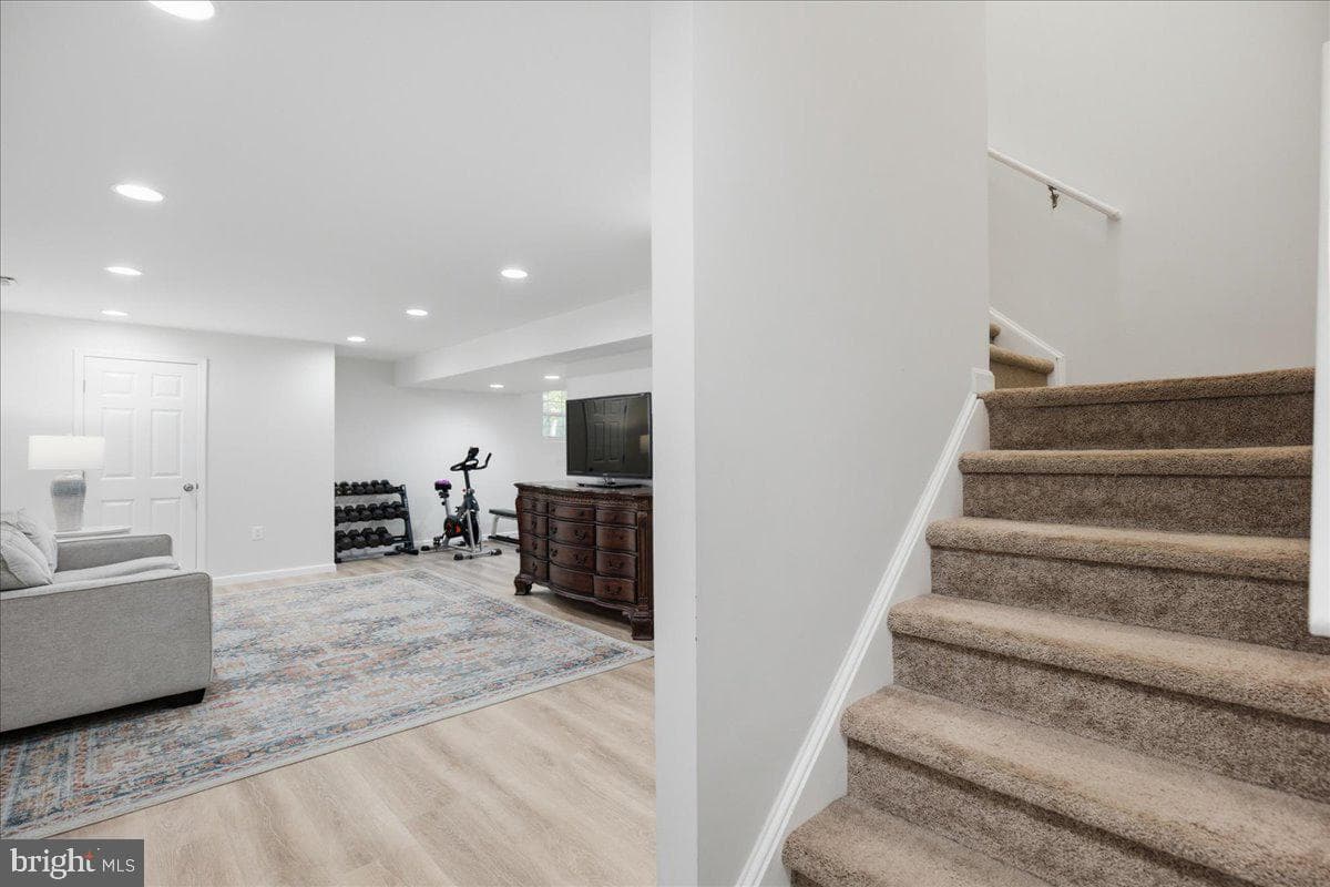 2424 Springbrook Court photo 70