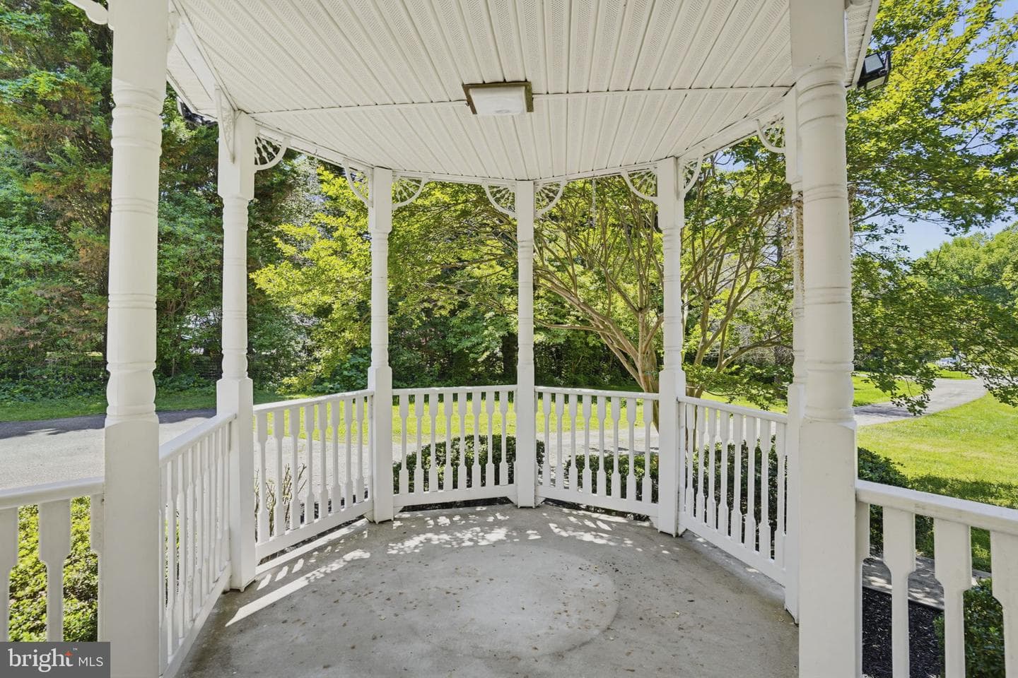 10707 Ward Road photo 11