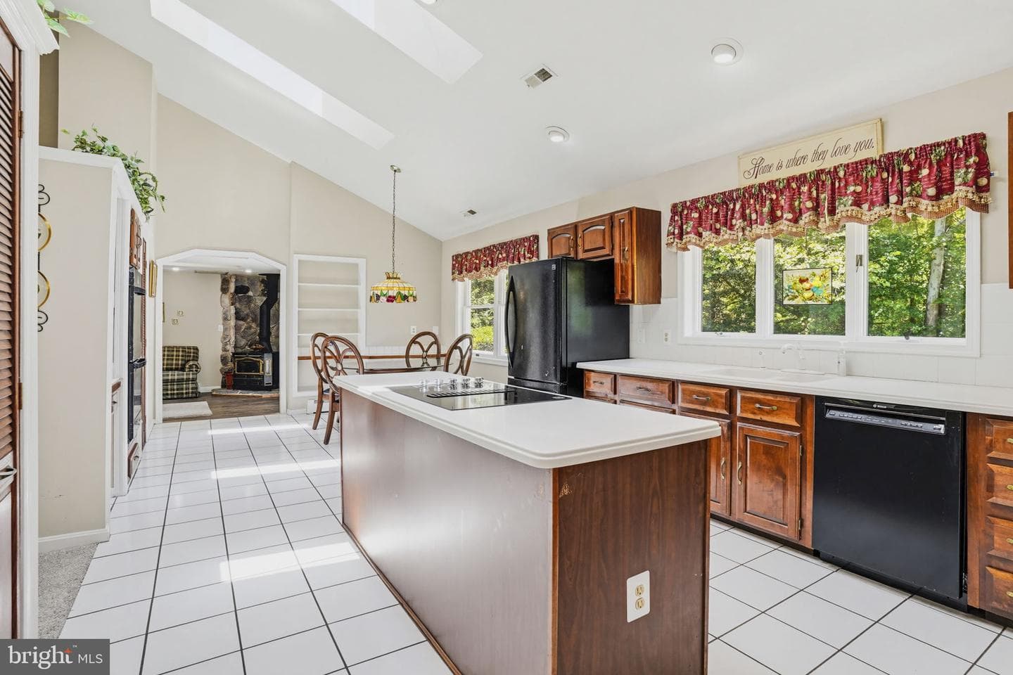 10707 Ward Road photo 17