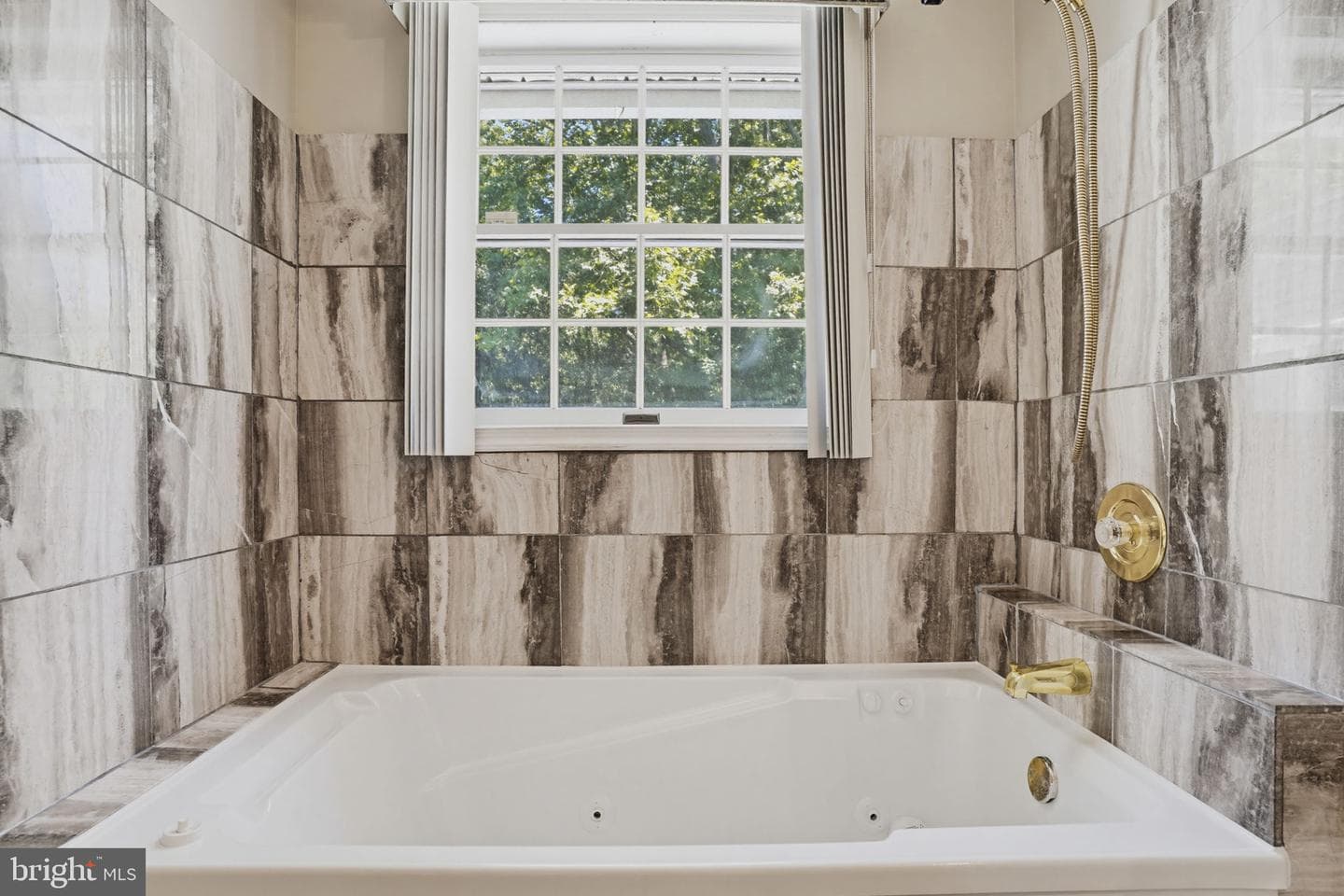 10707 Ward Road photo 27
