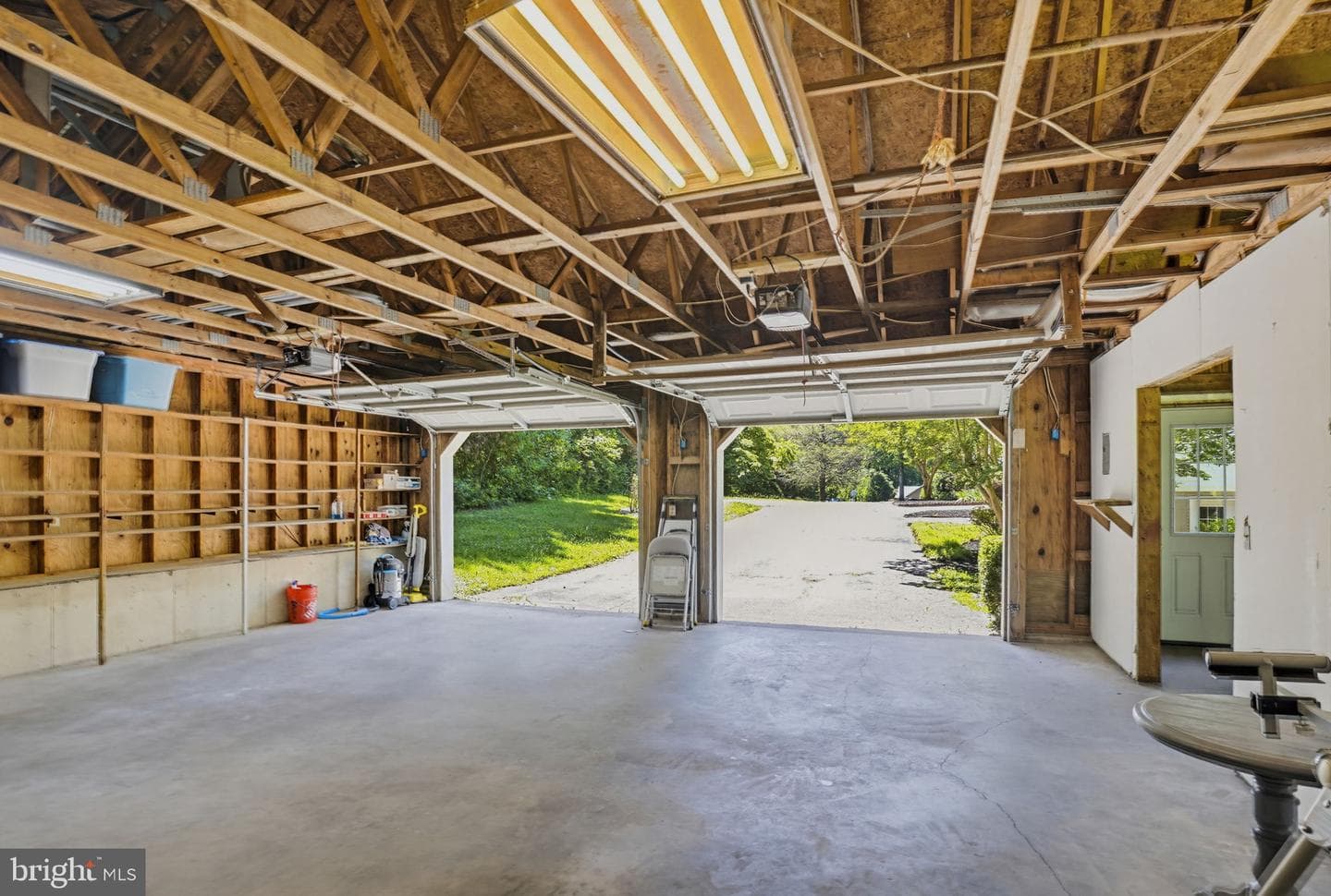 10707 Ward Road photo 7