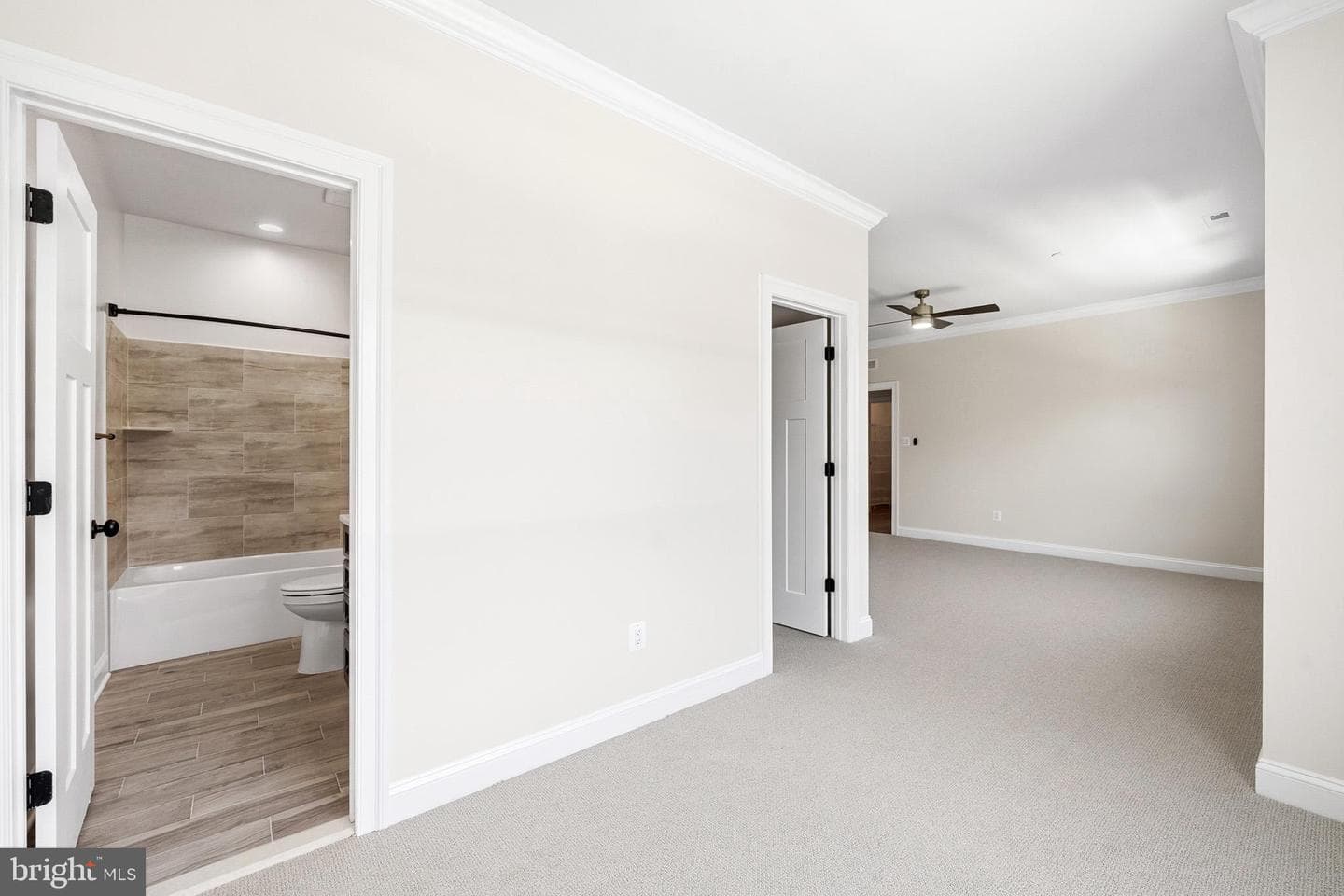 985 Bounty Place photo 28