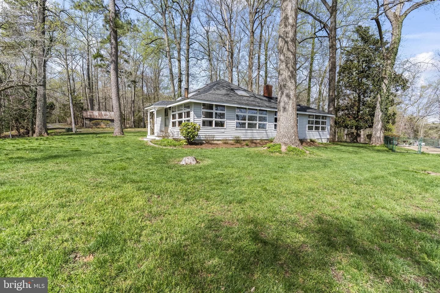 2237 Garrity Rd photo 24