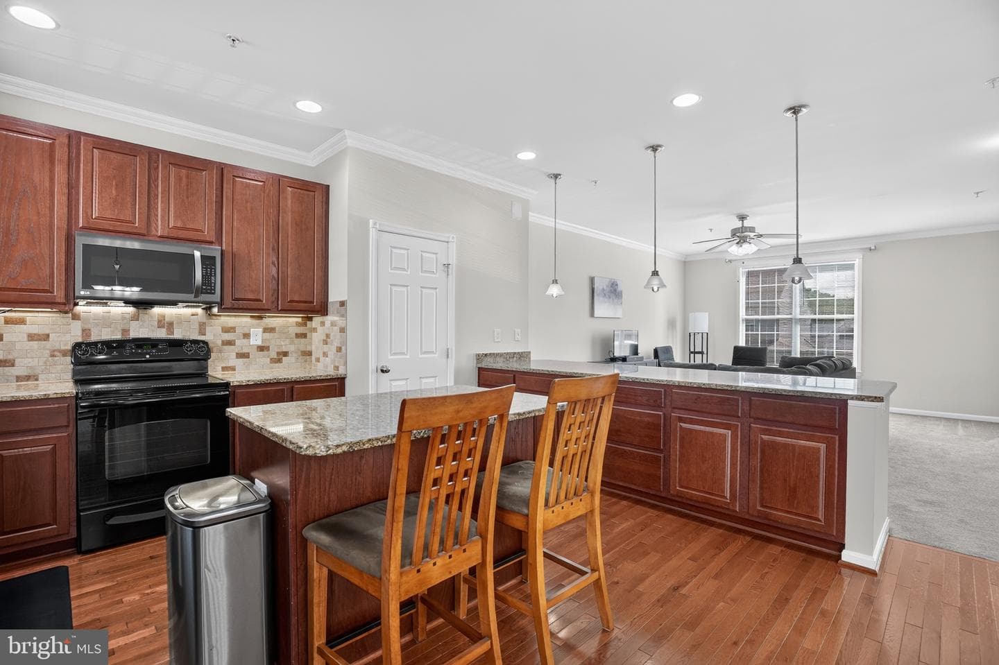 3610 Glouster Drive photo 9